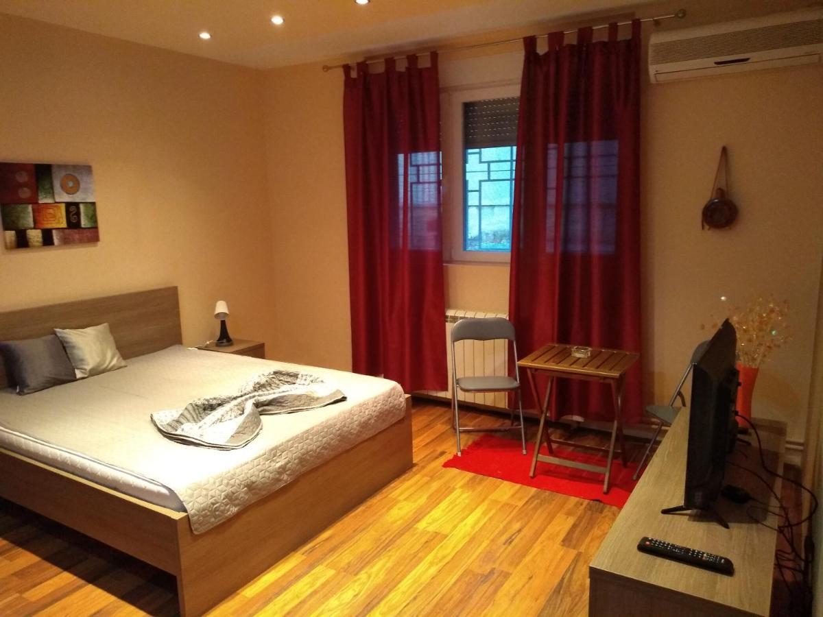 Castel Bianco Apartment Belgrade Luaran gambar