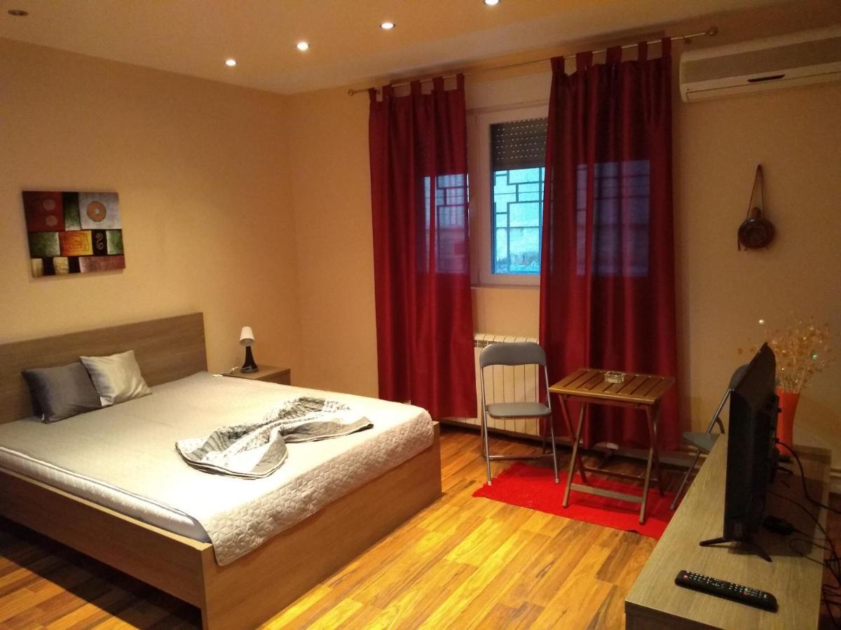 Castel Bianco Apartment Belgrade Luaran gambar
