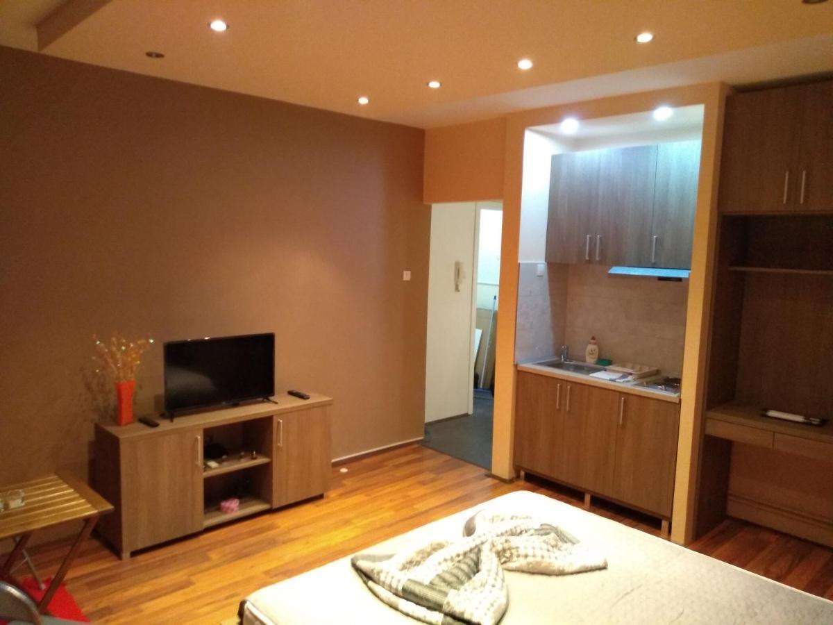 Castel Bianco Apartment Belgrade Luaran gambar